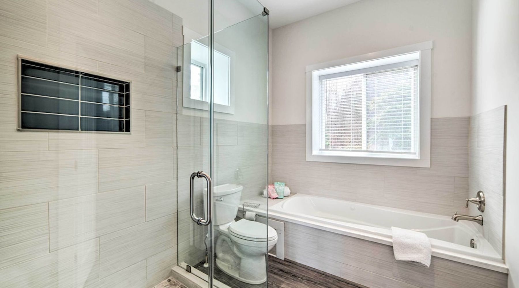 In the master bathroom, the word of the day is ensuite.
