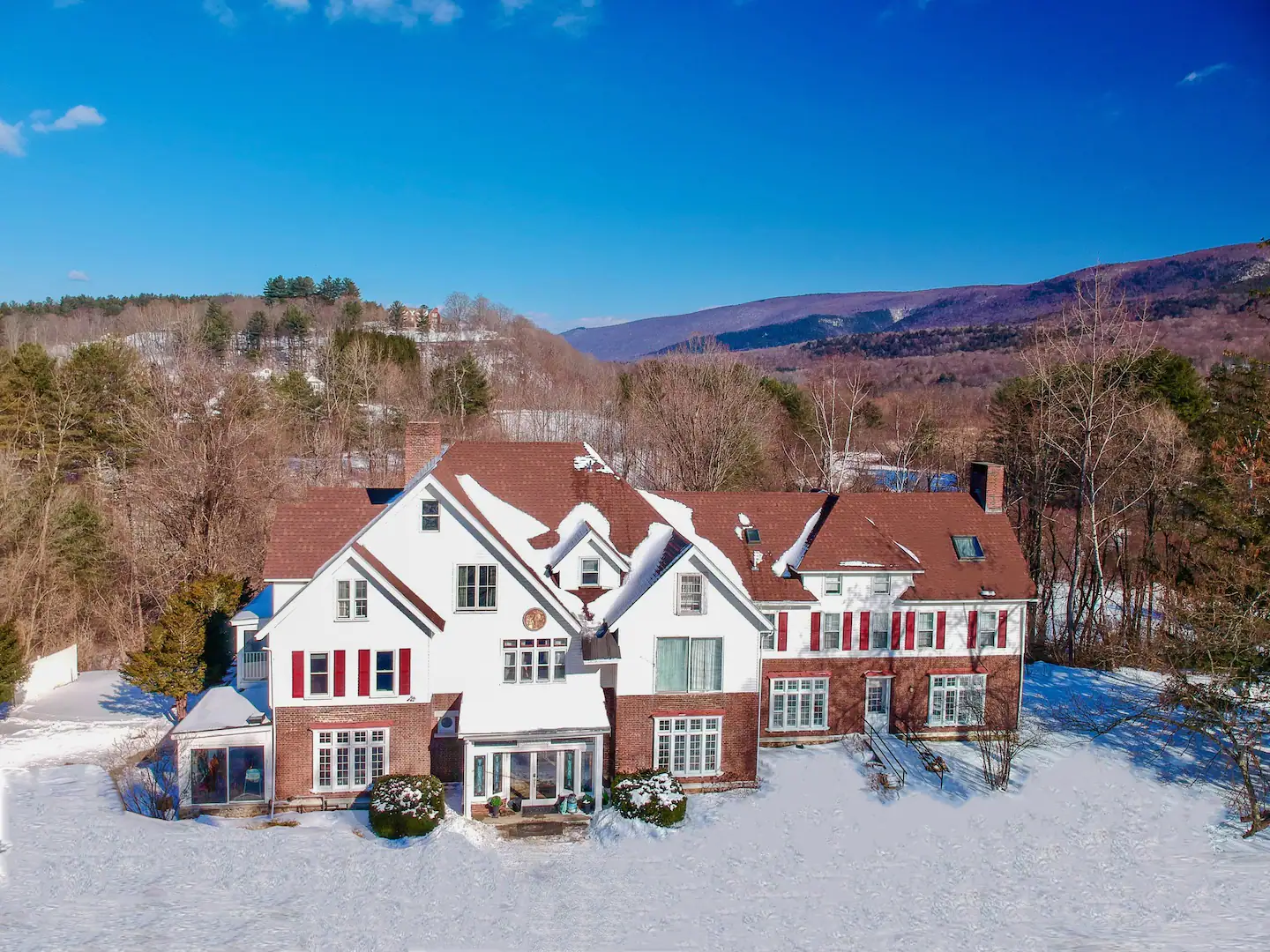 Winter Wonderland at the Battenkill Valley Mansion