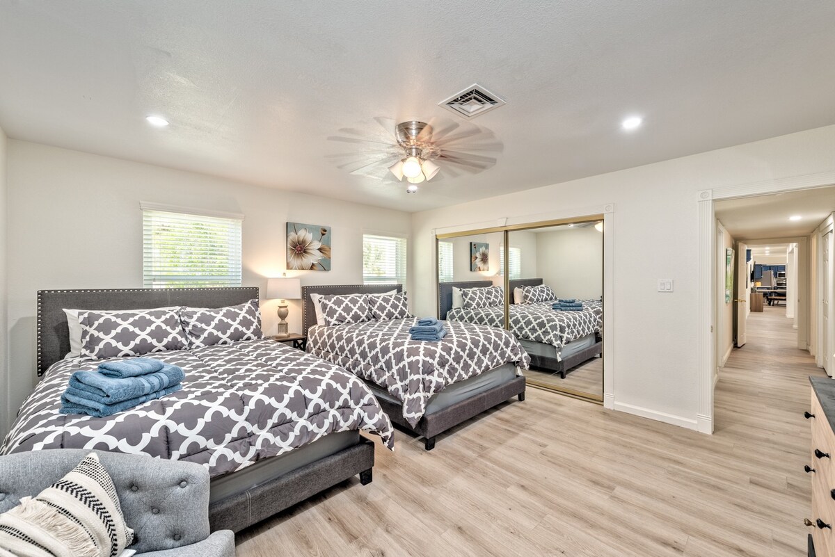The master bedroom includes a King-sized bed and an ensuite bathroom.