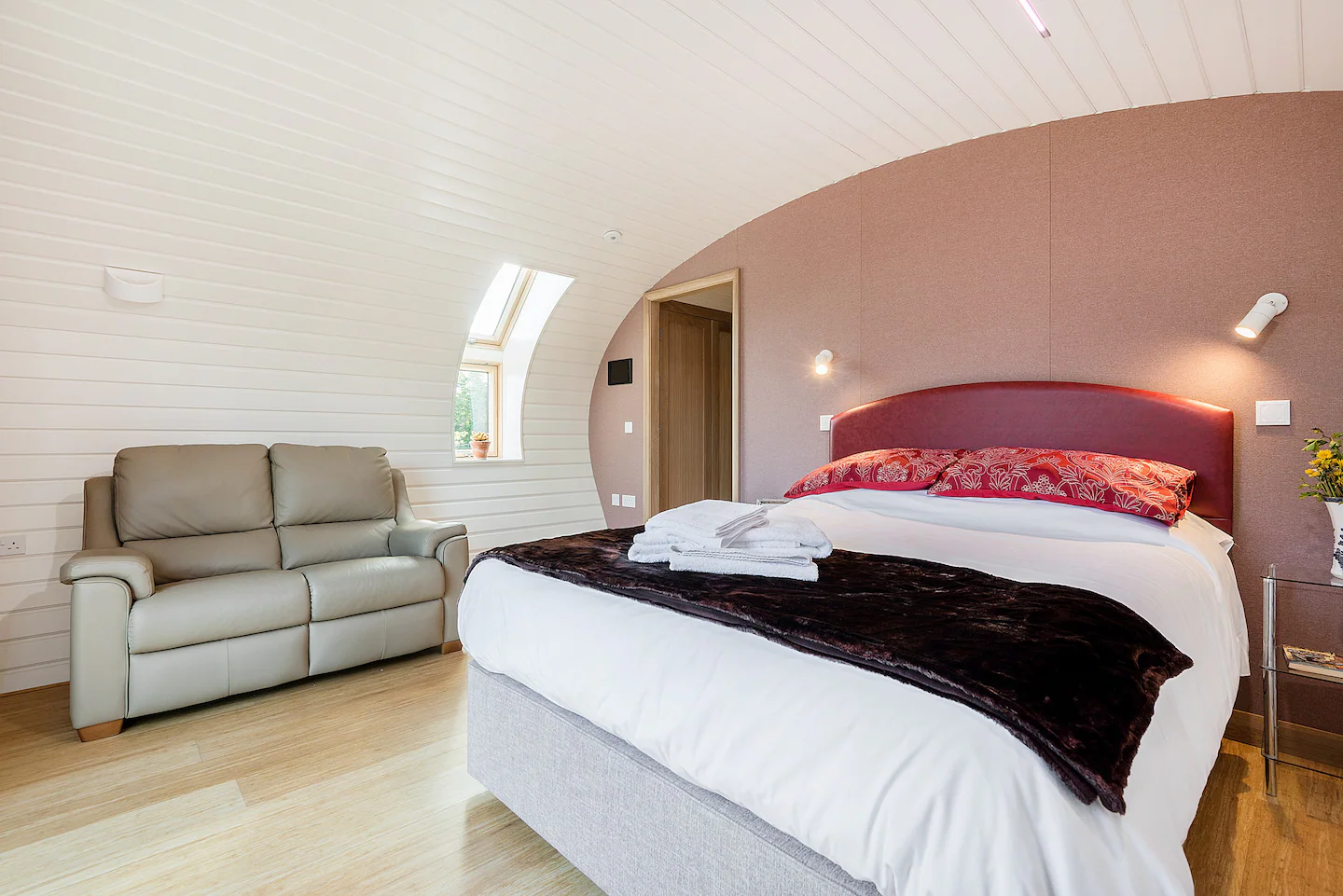 Main bedroom with king sized double bed.