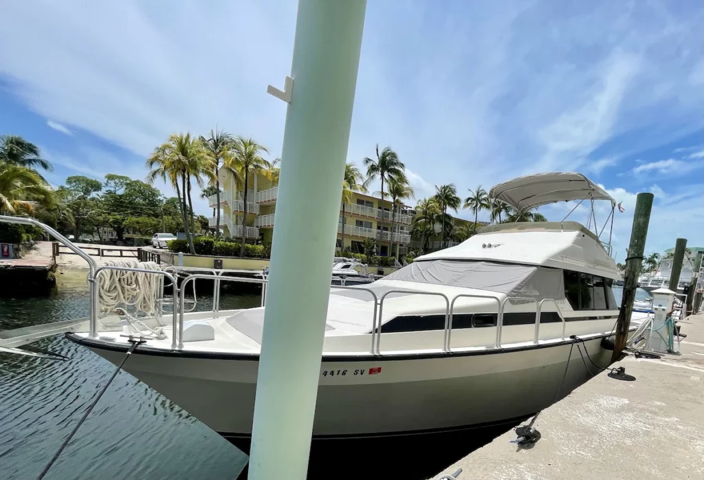 Airbnb Miami Yacht. Welcome to Dau's Boat! For an epic Miami experience, check out DAU's Boat on Airbnb Miami Yacht. This unique stay in Key Largo is more than a yacht – it's your floating haven of luxury and adventure.