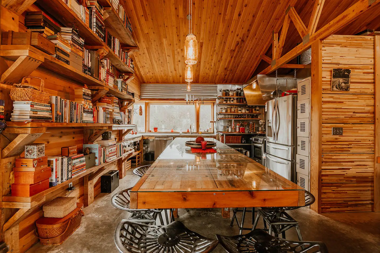2nd Floor - Dining area & Chef's kitchen