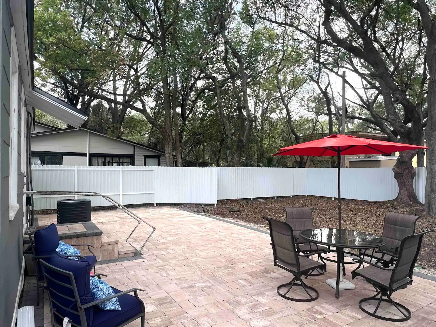 Backyard is amazing and place was extremely clean.