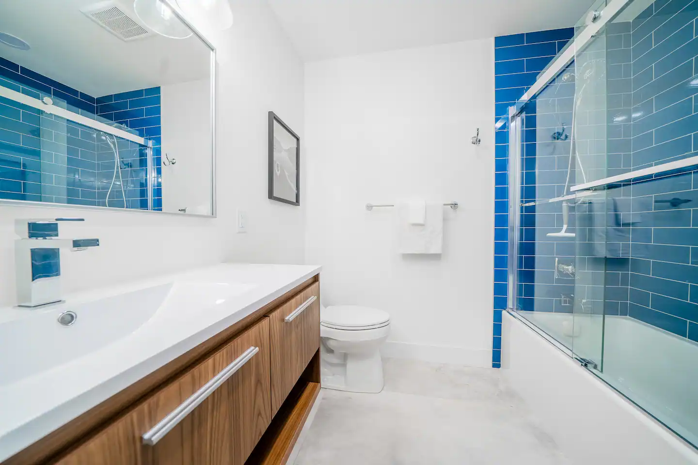 En-suite bathroom