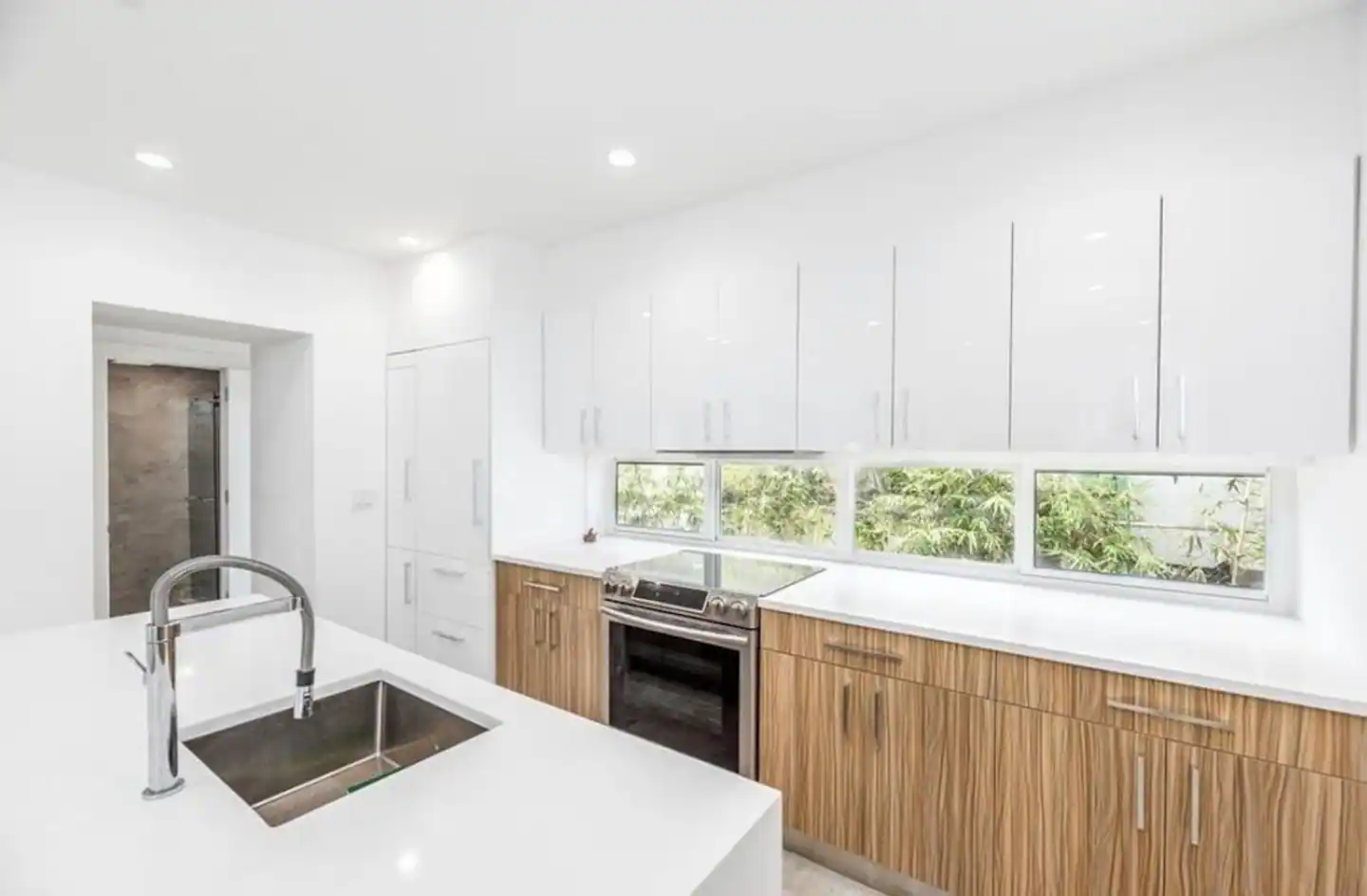 Kitchen- fully stocked with condiments, spices coffee, paper towels, water maker, toaster, blender and much more!